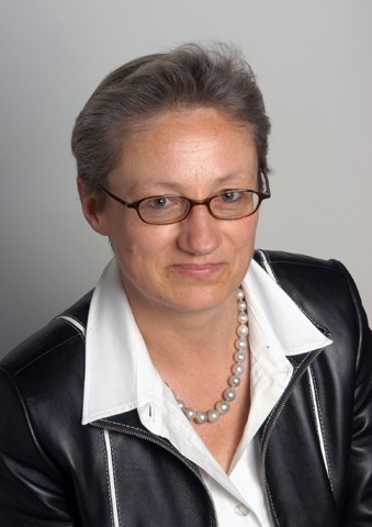 Dr. <b>Verena Volpert</b> (Arbeitskreisleiterin) Bereichsleiterin Finanzen - photo_volpert